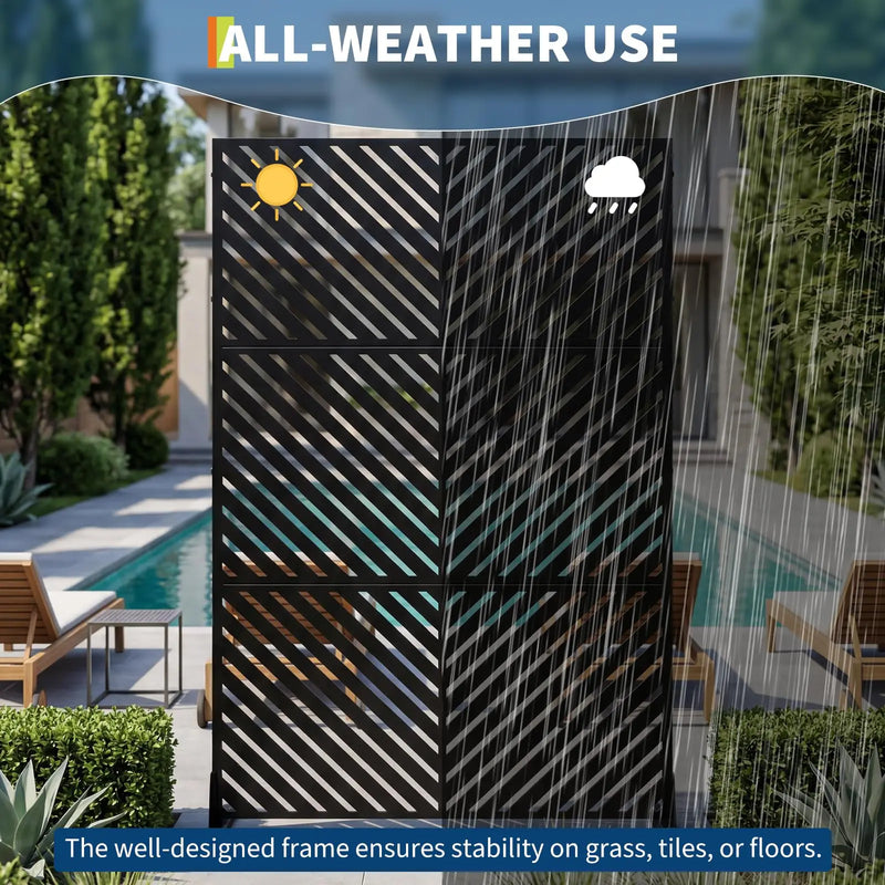 Paravent extérieur acier noir chevrons diagonaux autoportant, pour un balcon
