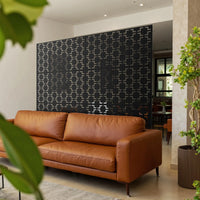Paravent extérieur acier galvanisé noir motif croix autoportant, pour un jardin